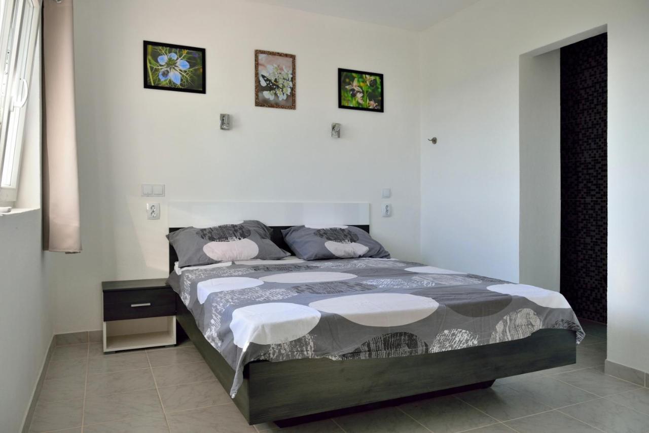 B&B On The Rocks Blizna Donja 外观 照片