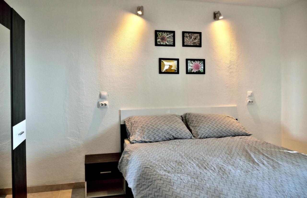 B&B On The Rocks Blizna Donja 外观 照片